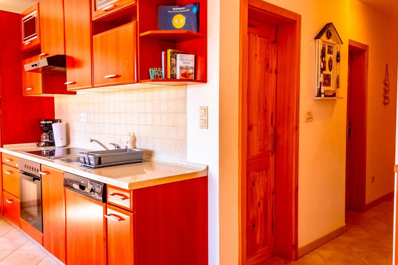 Abby Apartamento Kornić Exterior foto