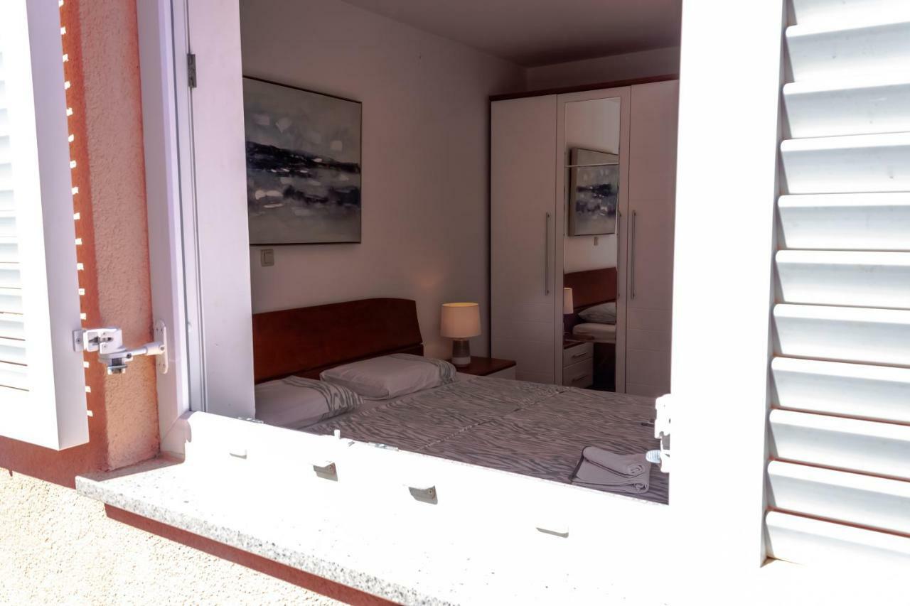 Abby Apartamento Kornić Exterior foto